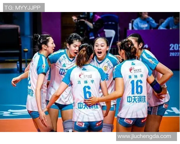 上海排球队以82分稳居选拔赛积分榜首位展现强劲实力 上海排球队以82分稳居选拔赛积分榜首位展现强劲实力