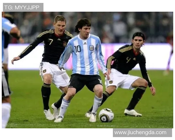 打封闭的足球明星背后的故事与挑战如何影响他们的职业生涯与个人生活 打封闭的足球明星背后的故事与挑战如何影响他们的职业生涯与个人生活