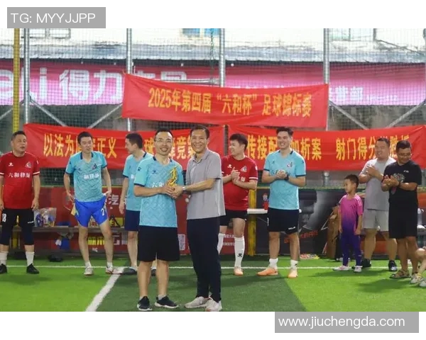 足球明星与中国朋友携手共进共同推动足球事业发展与文化交流 足球明星与中国朋友携手共进共同推动足球事业发展与文化交流