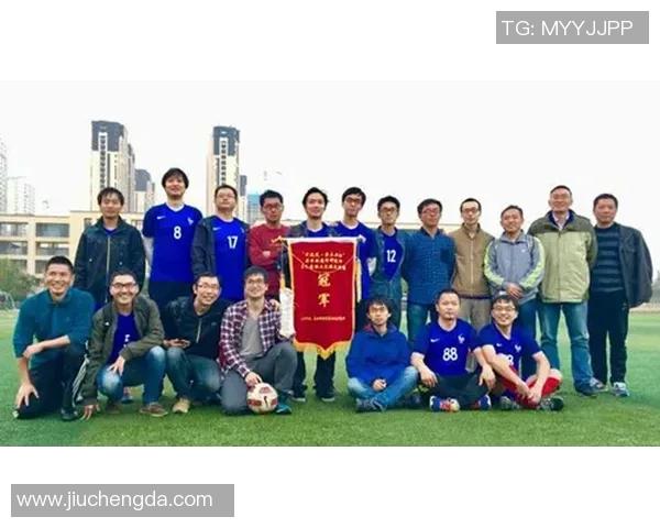 成都网球队与南京网球队赛后分析：力量对决的精彩瞬间与战术解析